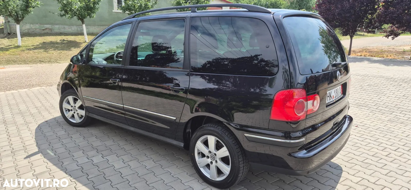 Volkswagen Sharan - 28
