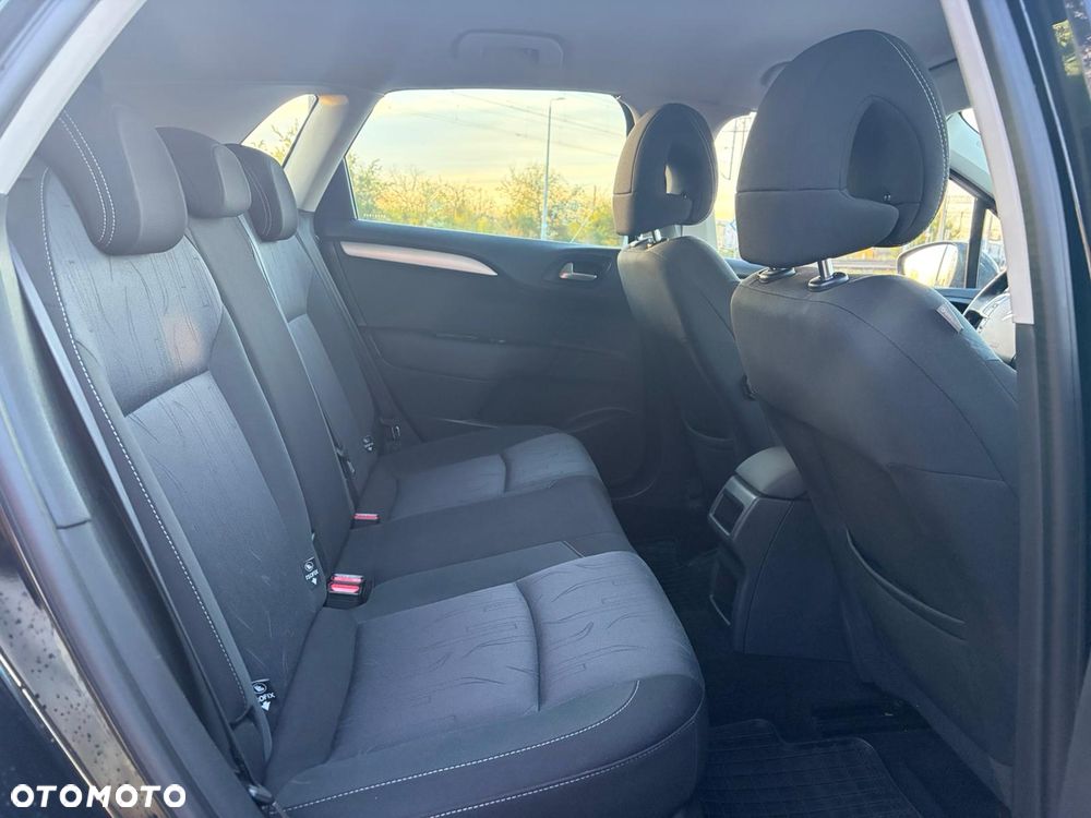 Citroën C4 HDi 115 Selection - 10
