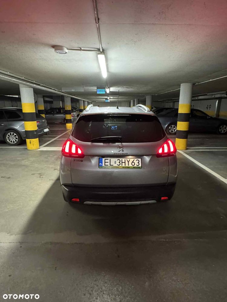 Peugeot 2008 1.5 BlueHDi Allure - 4