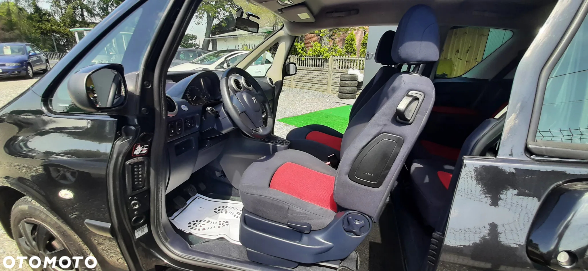 Peugeot 1007 - 40