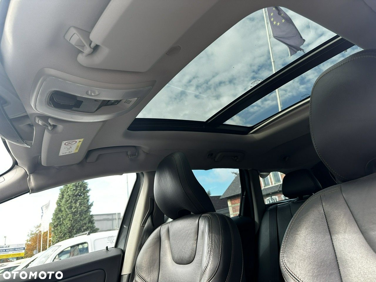 Volvo XC 60 D4 AWD Geartronic Momentum - 7