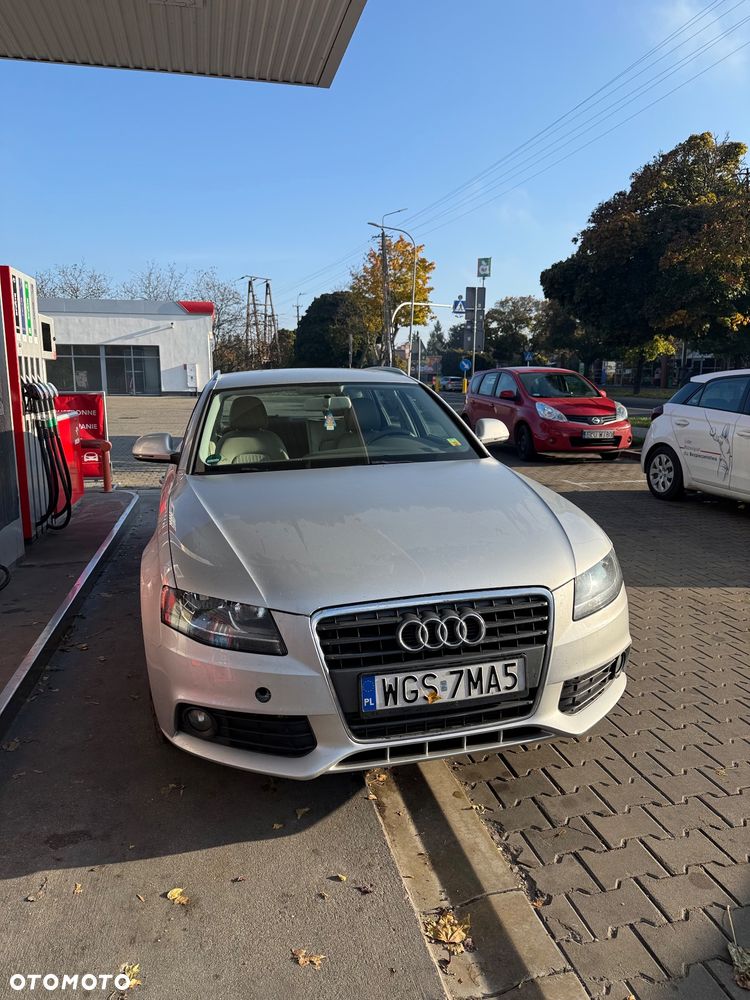Audi A4 Avant - 1