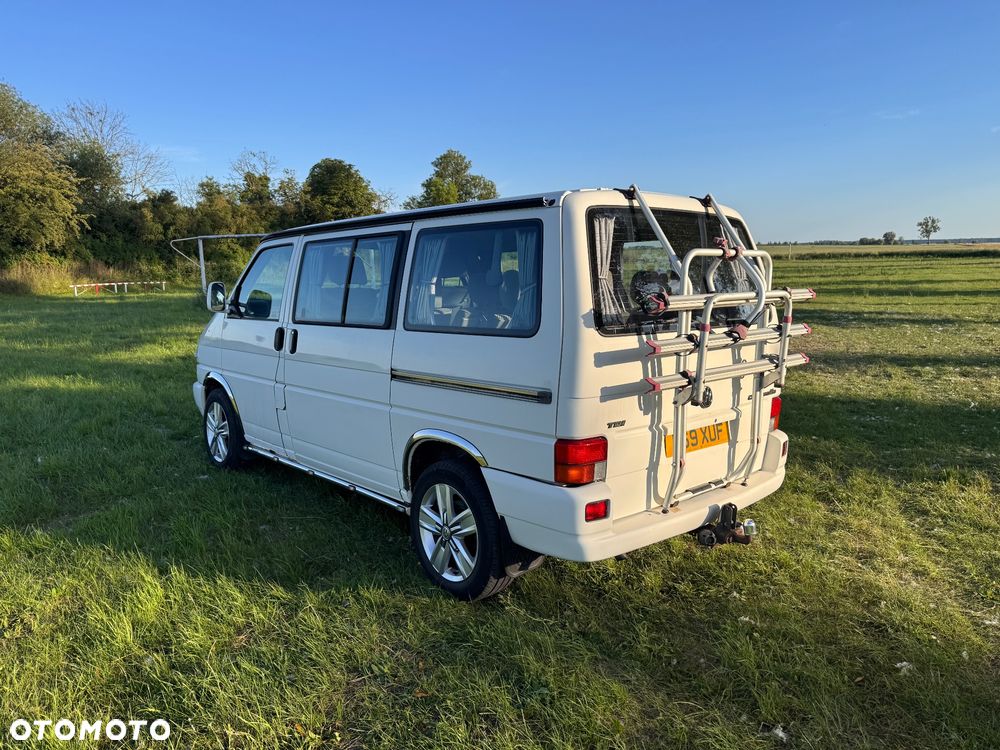 Volkswagen Caravelle Basis / CL - 6