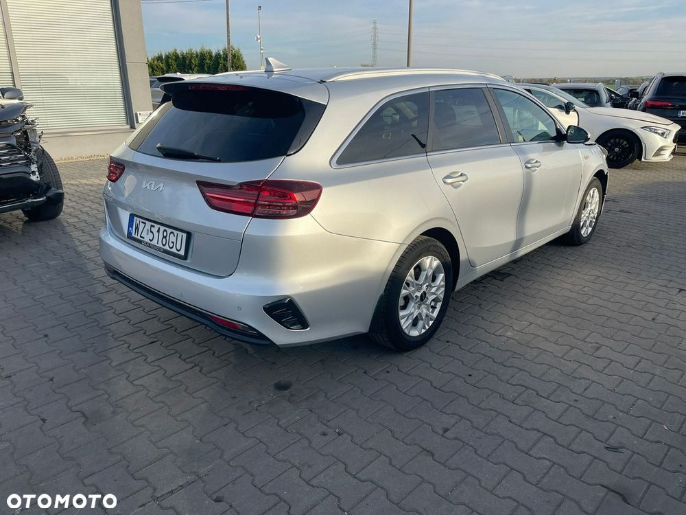 Kia Ceed 1.5 T-GDI M - 4
