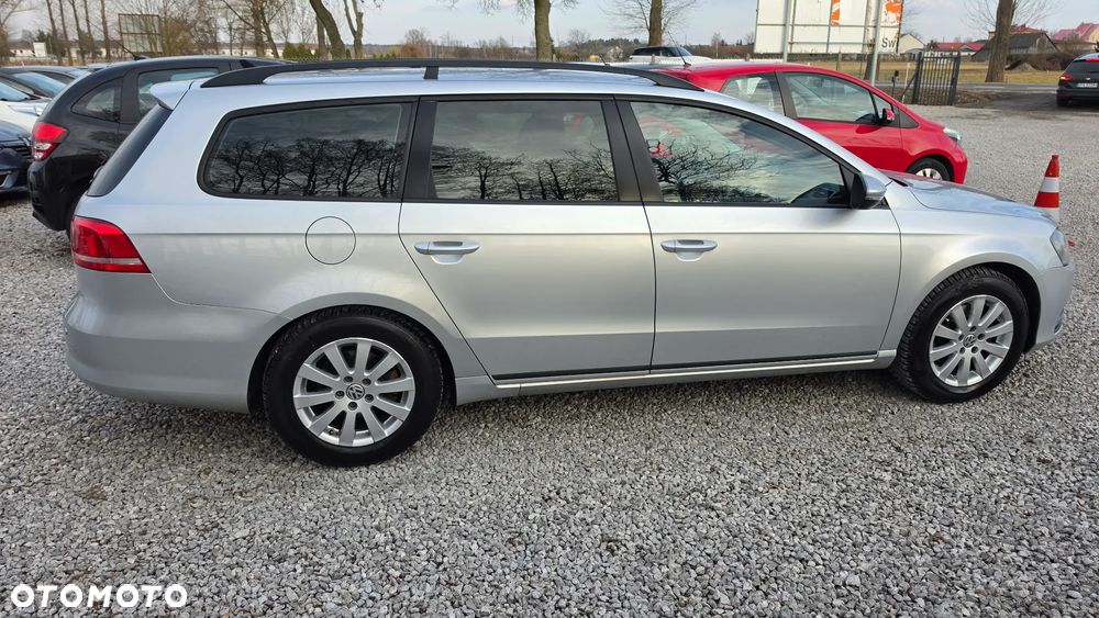 Volkswagen Passat 2.0 Blue TDI SCR Comfortline - 7