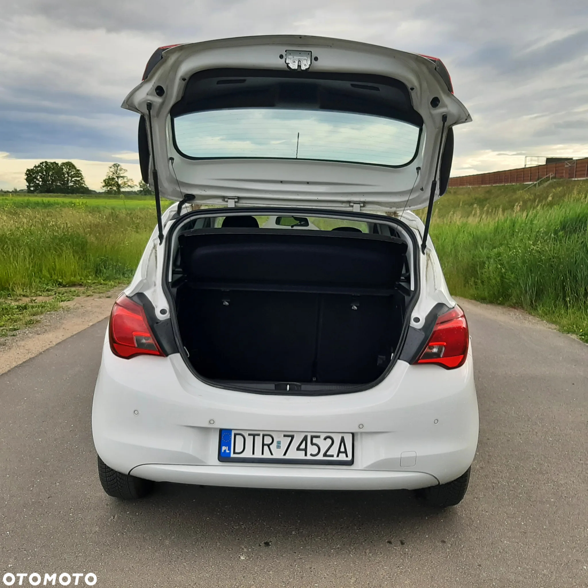 Opel Corsa 1.2 Innovation - 8