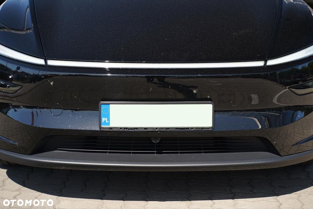 Tesla Y 83.1kWh Long Range AWD - 20