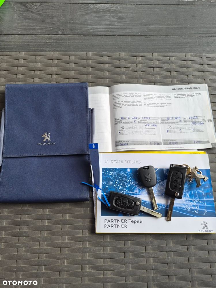 Peugeot PARTNER BLUE HDI LONG L2 AUTOMAT FULL OPCJA - 23