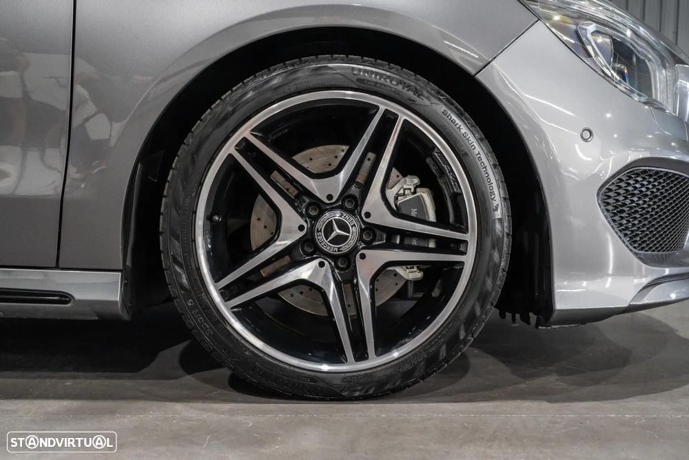 Mercedes-Benz CLA 220 d Shooting Brake AMG Line Aut. - 42