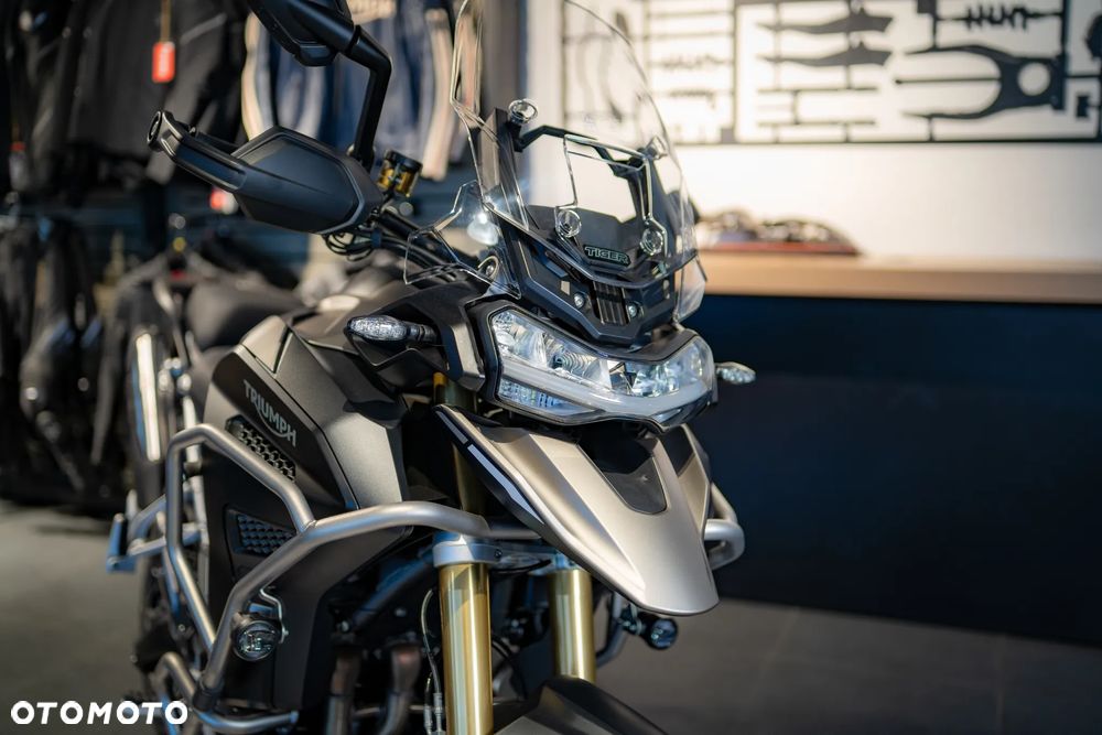 Triumph Tiger - 4