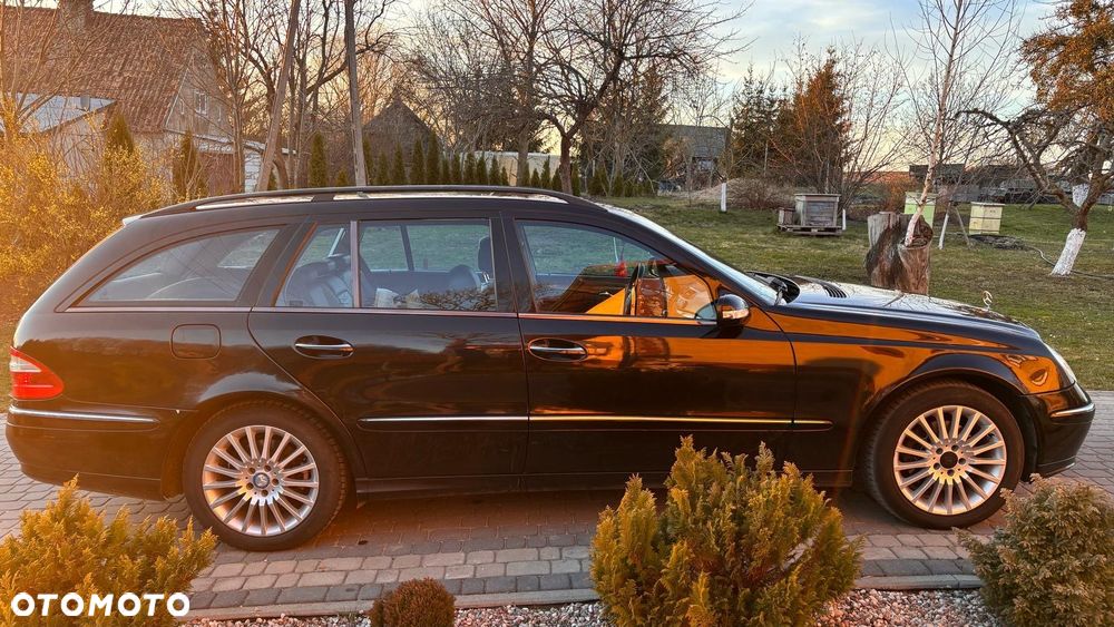 Mercedes-Benz Klasa E 320 CDI 4-Matic T Avantgarde - 6