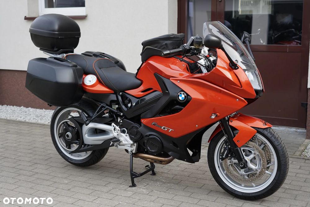BMW F - 2