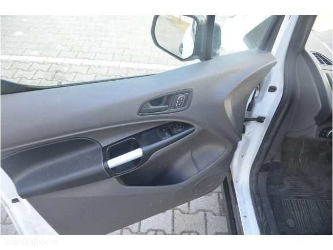 Ford Transit Connect - 26