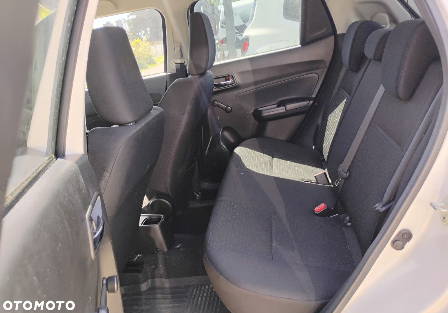 Suzuki Swift - 10