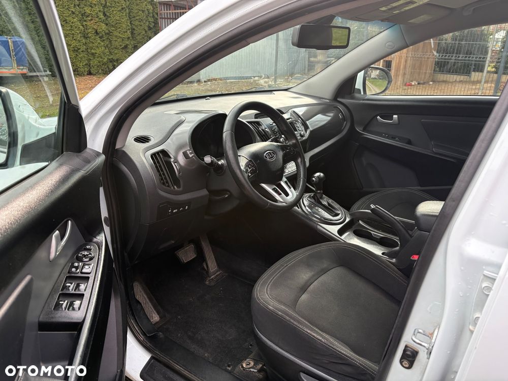 Kia Sportage 2.0 CRDI L - 8
