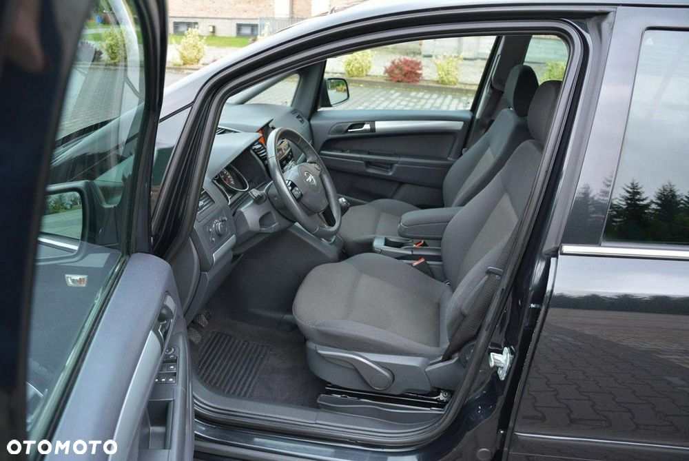 Opel Zafira 1.6 Active - 22