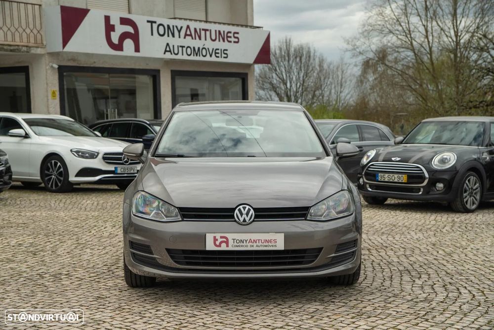 VW Golf 1.6 TDI Confortline - 9