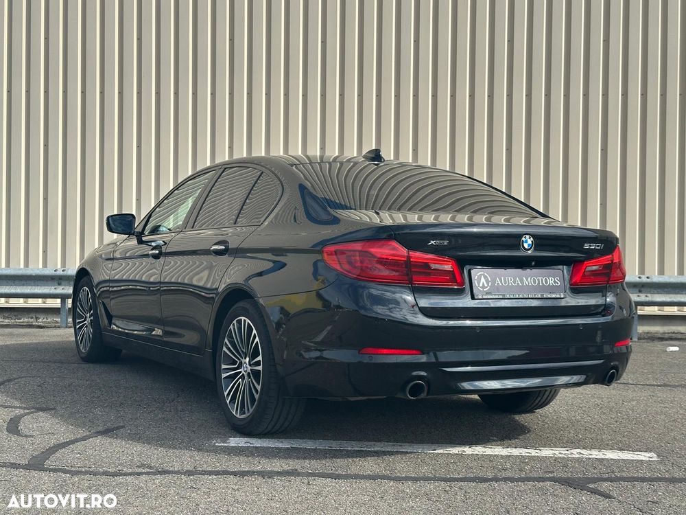 BMW Seria 5 530i xDrive Aut. Sport Line - 4
