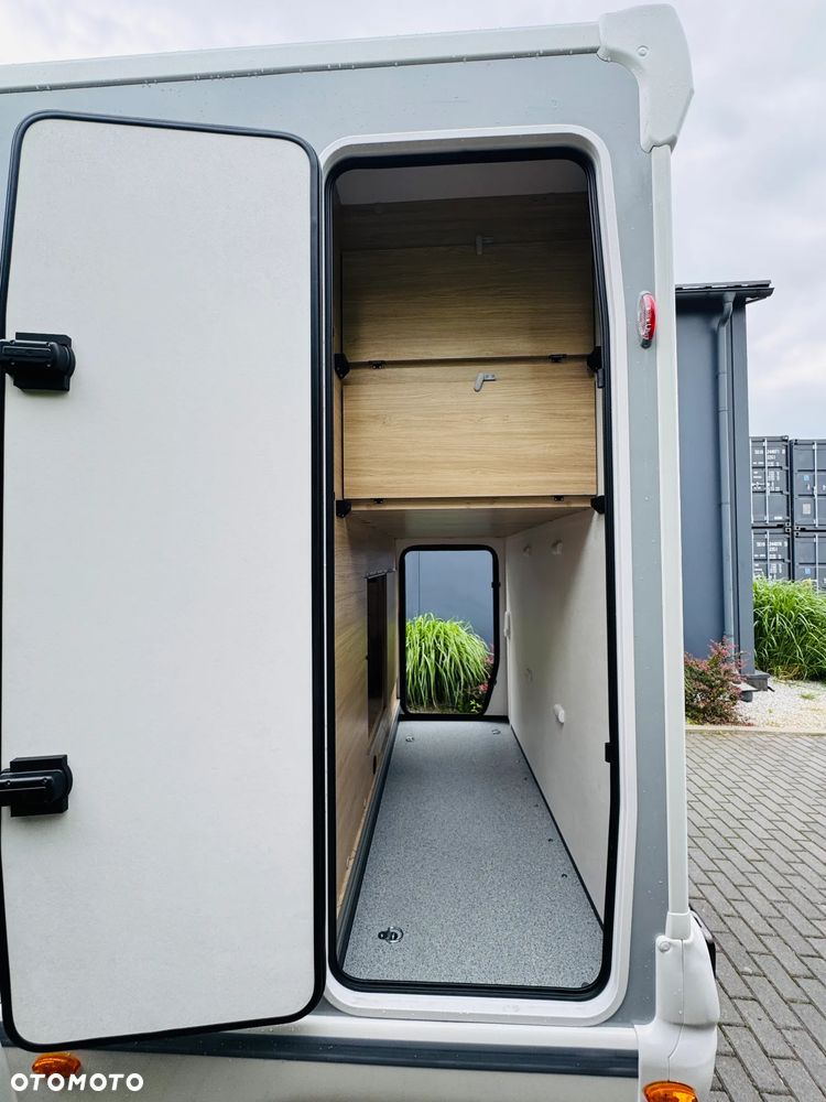 Ford Chausson 640 Titanium Line - 5