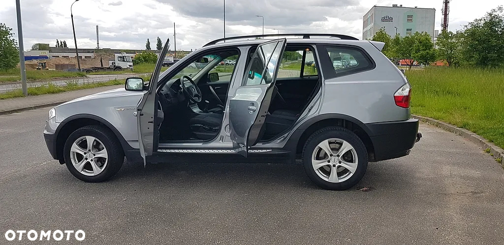 BMW X3 sDrive18d Advantage - 11