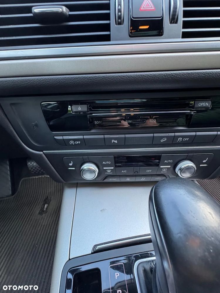 Audi A6 Allroad - 15