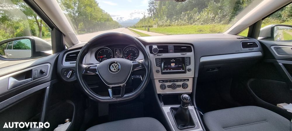 Volkswagen Golf 1.6 TDI DPF BMT Trendline - 6