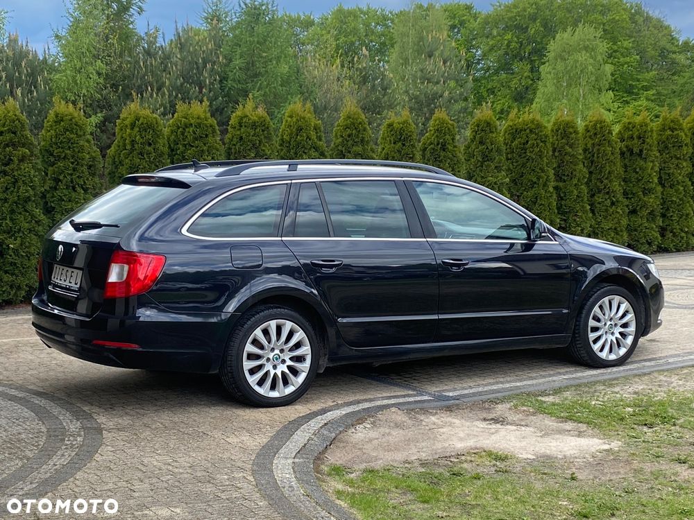 Skoda Superb 2.0 TDI DSG Exclusive - 5