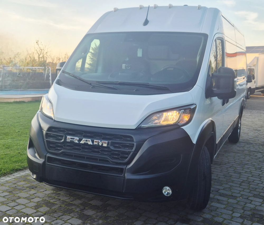 RAM PROMASTER 2500 - 3