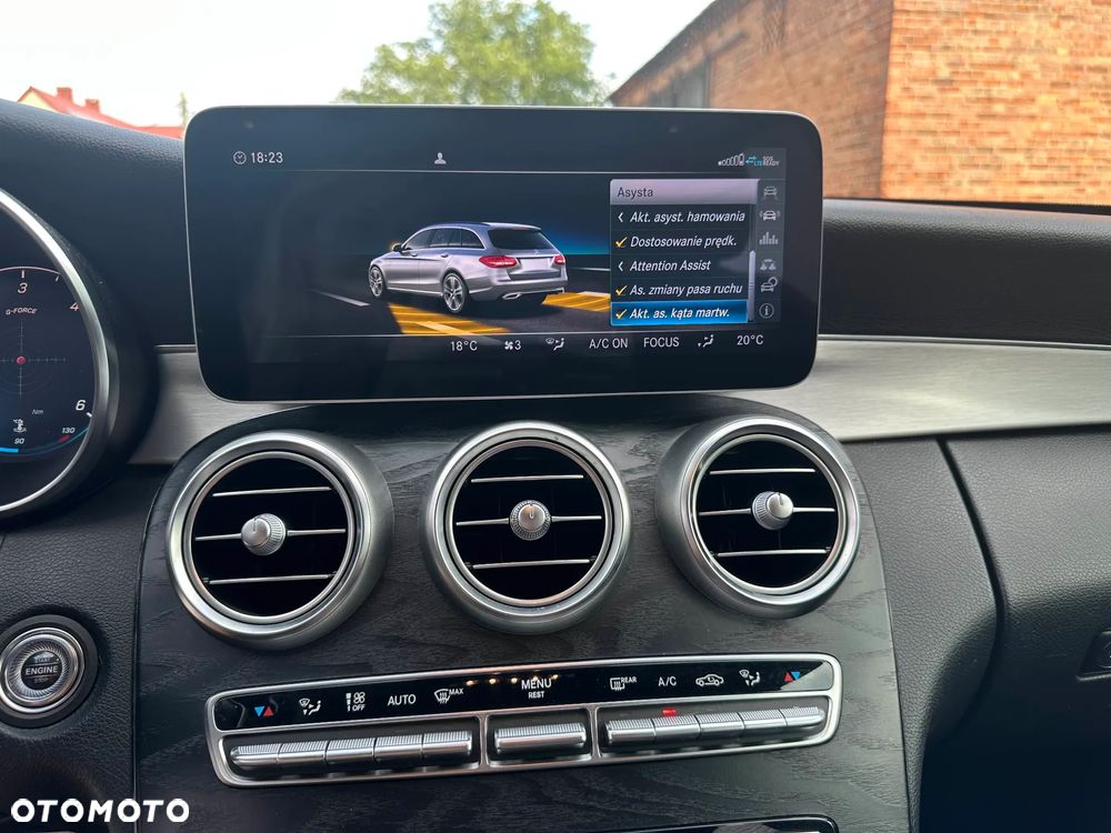 Mercedes-Benz Klasa C 300 d 4MATIC 9G-TRONIC - 16