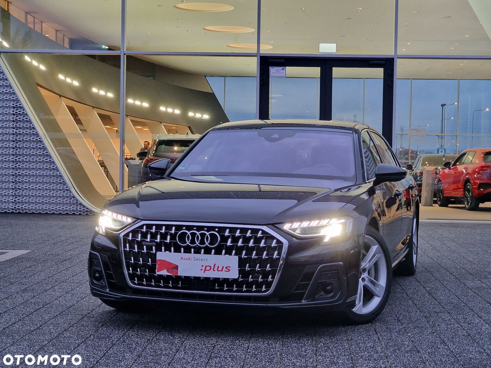 Audi A8 - 1