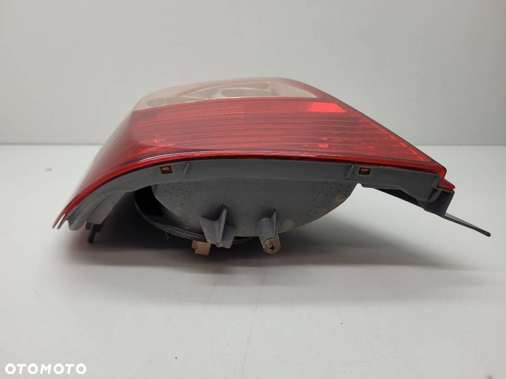 LAMPA TYŁ LEWA HONDA JAZZ II 2005 EUROPA - 4