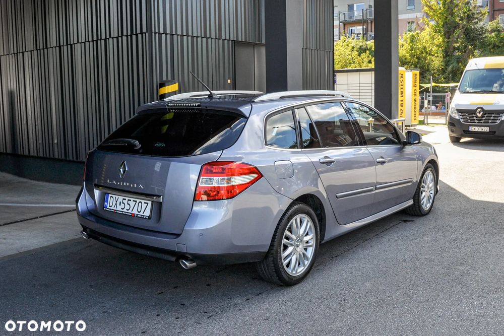 Renault Laguna 2.0 DCi Initiale - 4