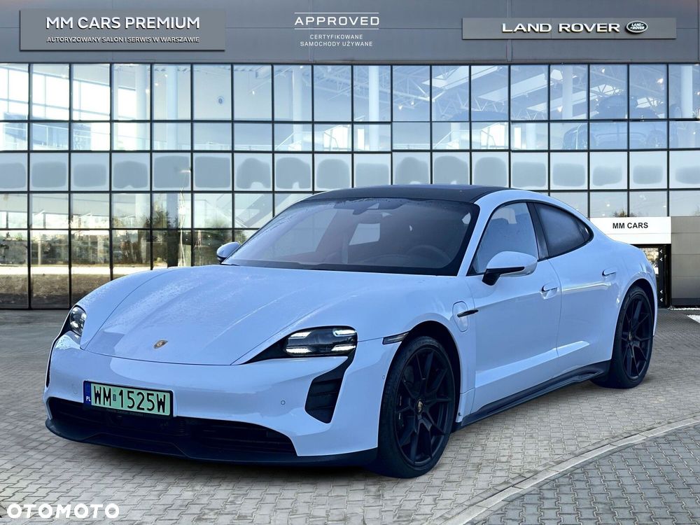 Porsche Taycan - 6
