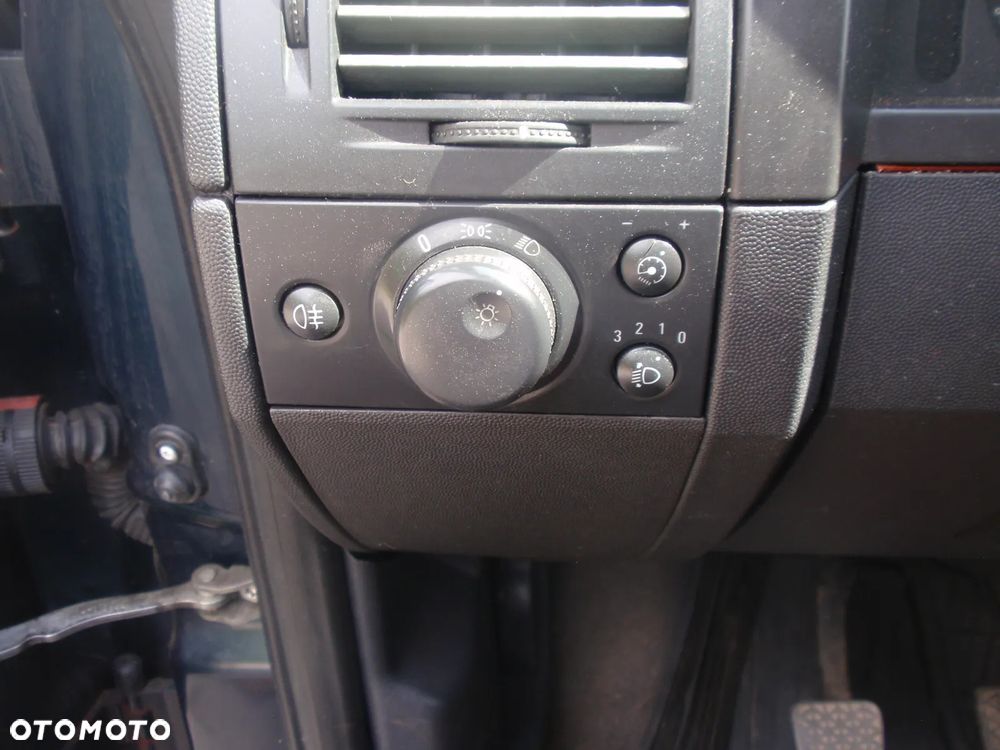 Opel Meriva 1.7 DTI Enjoy - 28
