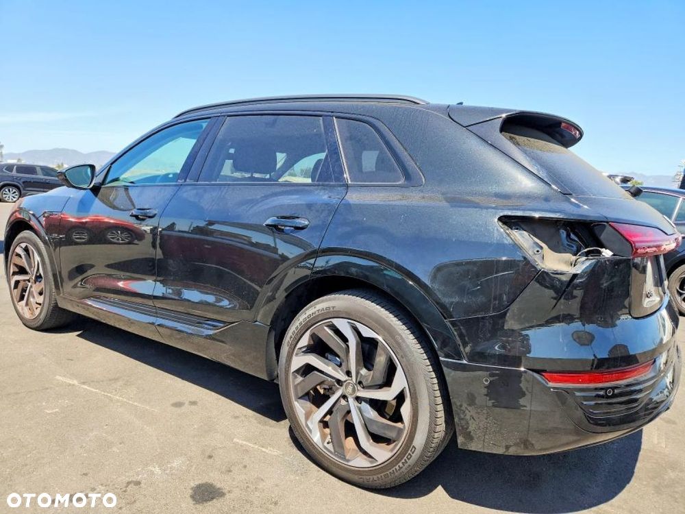 Audi Q8 e-tron - 2