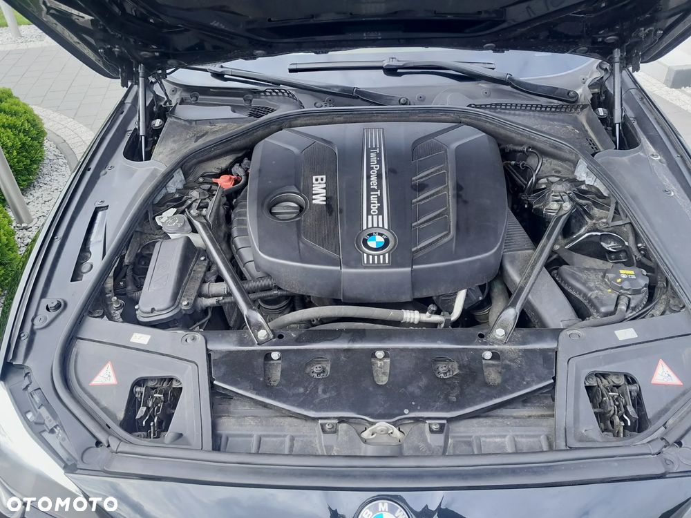 BMW Seria 5 525d - 20