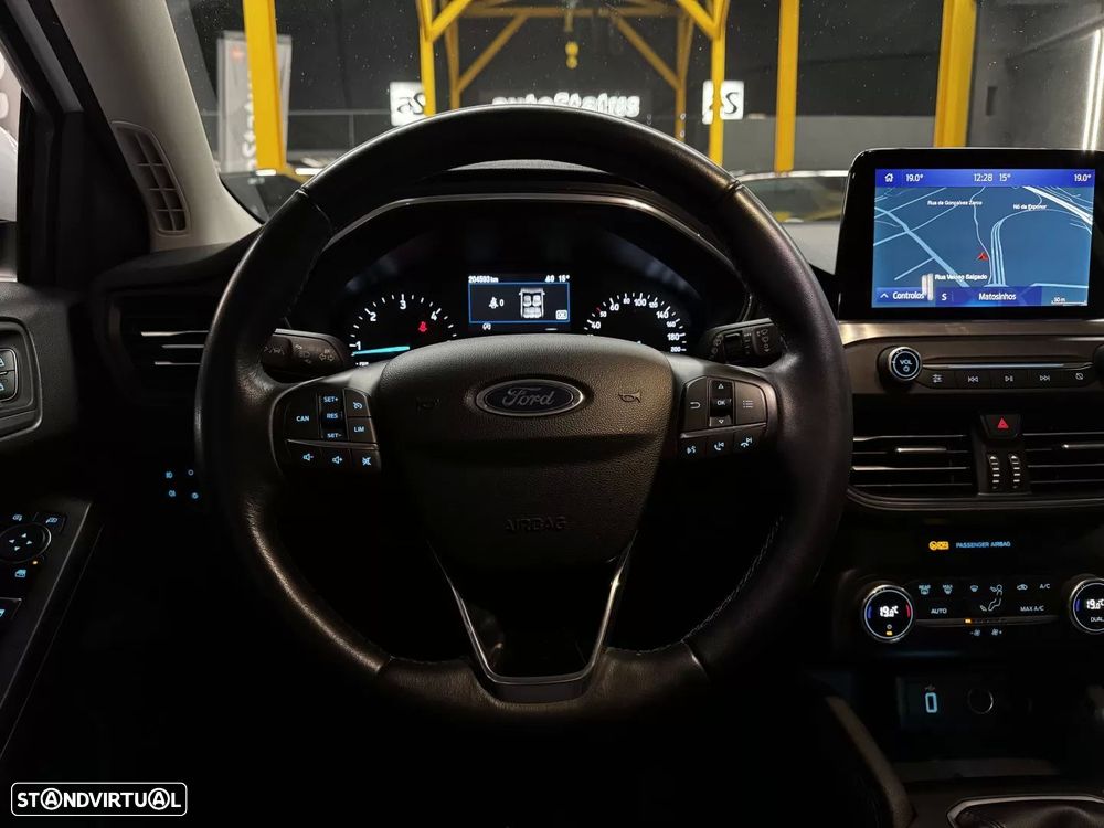 Ford Focus SW 1.5 TDCi EcoBlue Titanium - 18