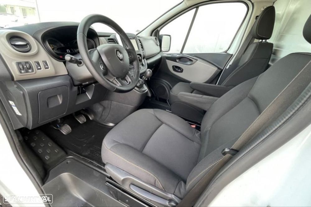Renault Trafic 1.6 dCi L2 H1 - 29
