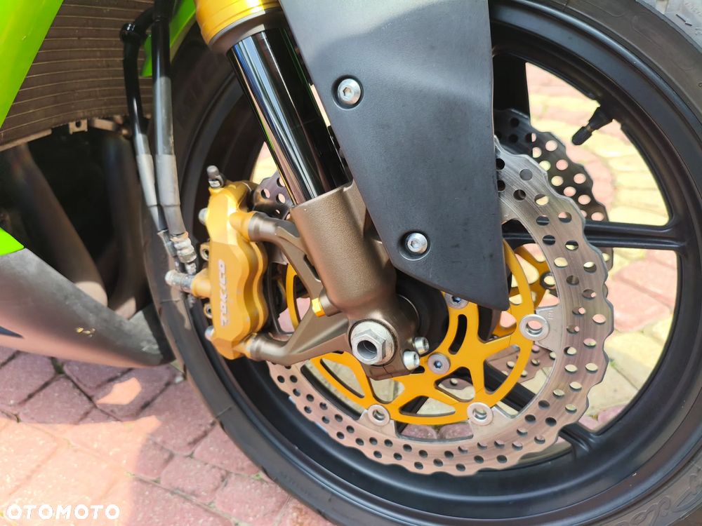 Kawasaki ZX - 11