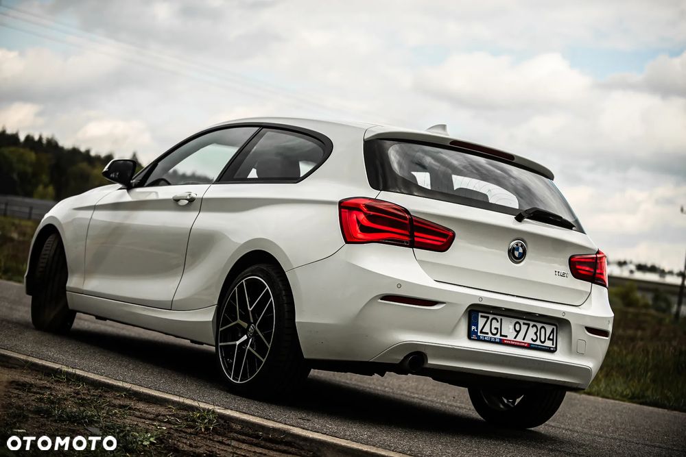 BMW Seria 1 116i - 5
