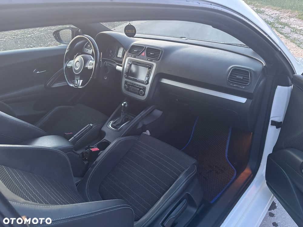 Volkswagen Scirocco 1.4 TSI DSG - 12
