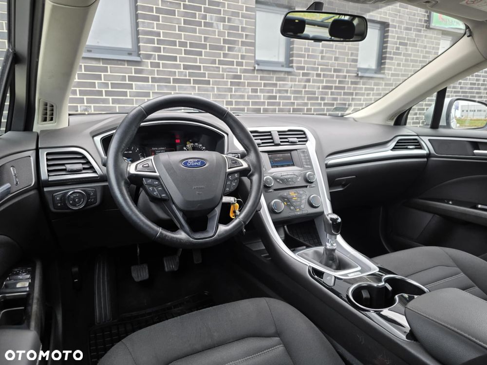 Ford Mondeo 2.0 TDCi Ambiente - 28