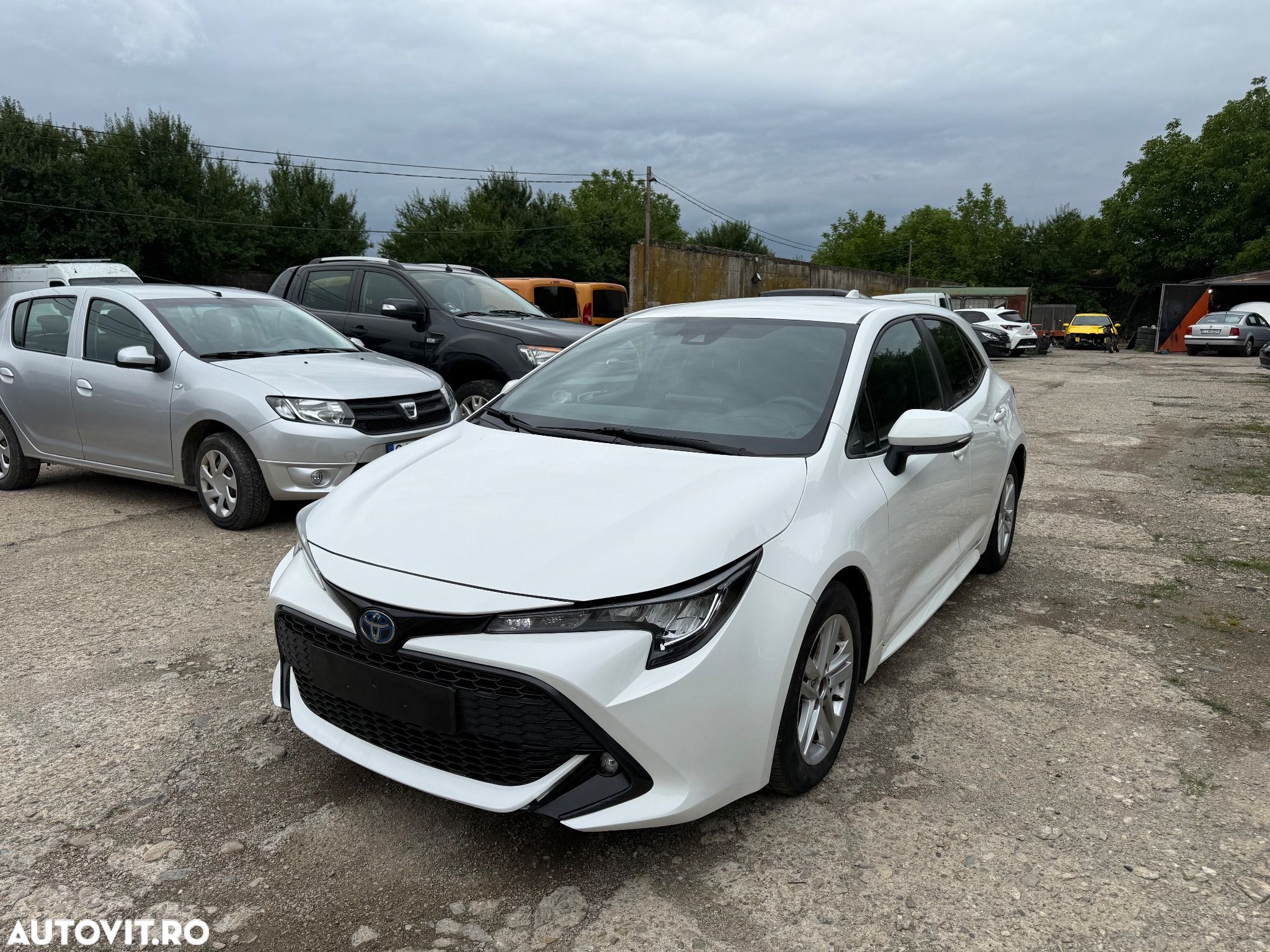 Toyota Corolla 1.8 HSD Exclusive interior Negru - 1