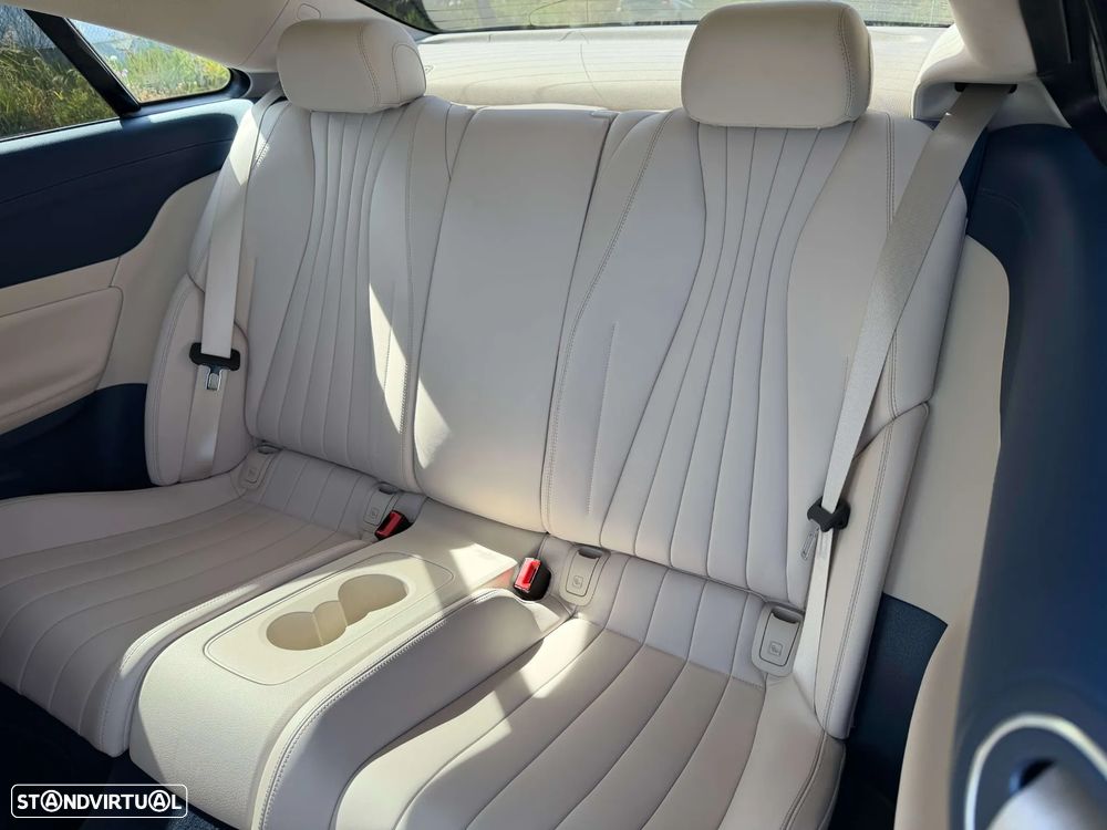 Mercedes-Benz E 220 d AMG Line Aut. - 11