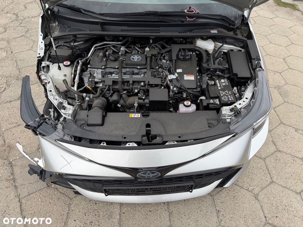Toyota Corolla 1.8 Business Edition - 30