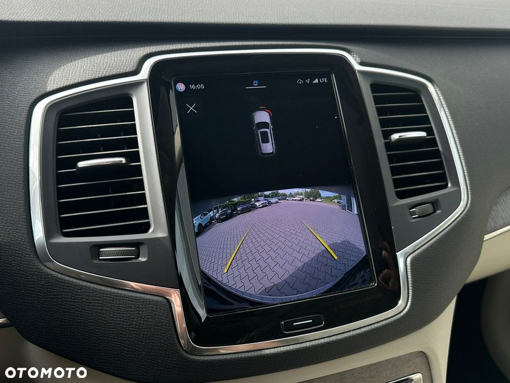 Volvo XC 90 - 36