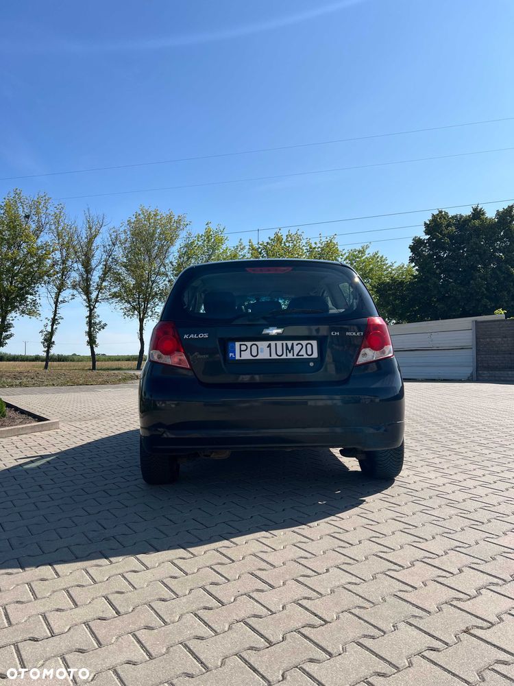 Chevrolet Kalos - 5