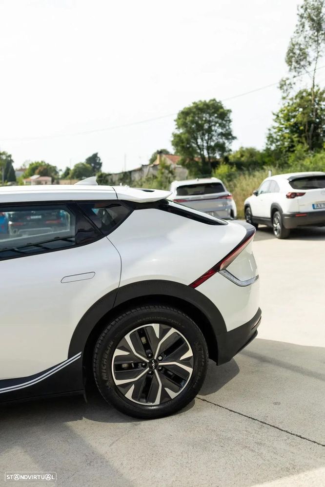 Kia EV6 77.4 kWh Tech - 38