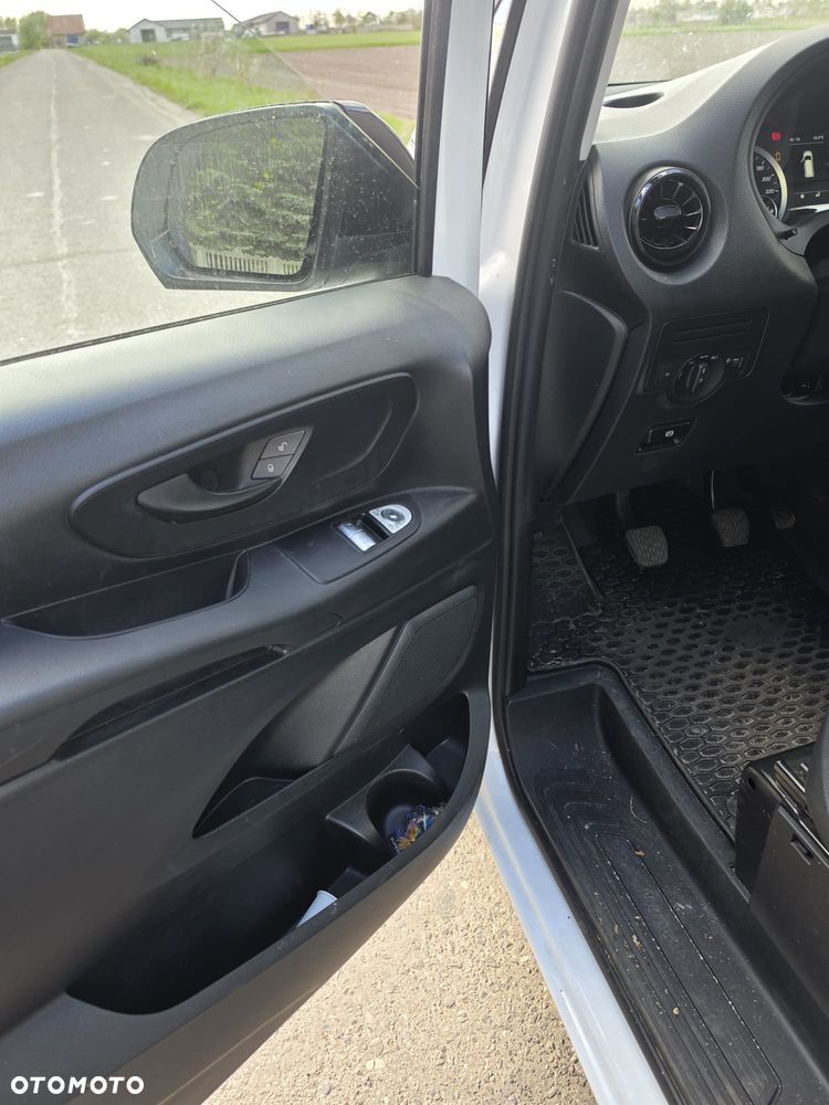 Mercedes-Benz Vito - 10