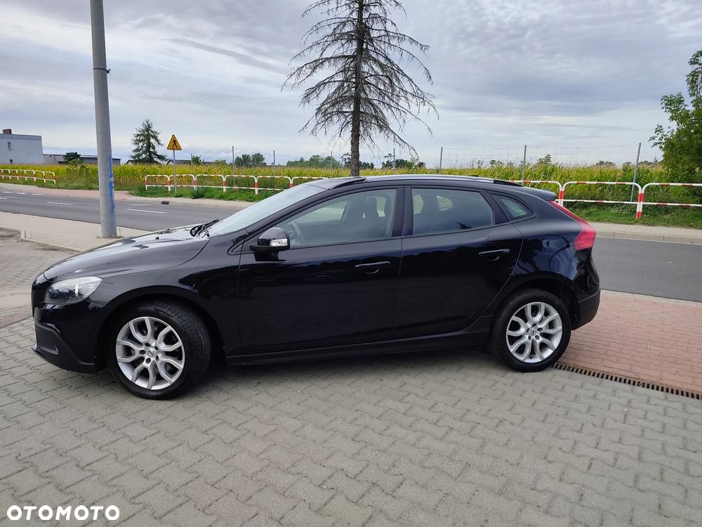 Volvo V40 Cross Country D2 Drive-E Momentum - 11